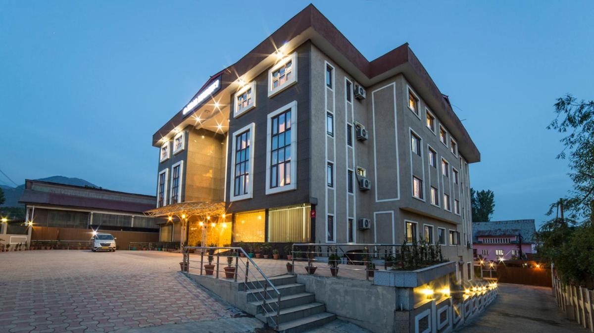 Solar Residency, Srinagar Otel Dış mekan fotoğraf