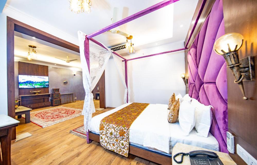 Solar Residency, Srinagar Otel Dış mekan fotoğraf